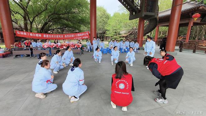 致敬白衣天使凝聚社会温情开元棋牌网站沈阳爱心企业(图5)