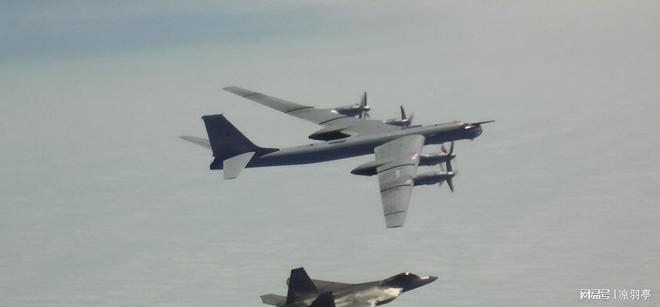 峙图95轰炸机突防美军处于战略被动开元棋牌突发！阿拉斯加爆发空中对(图3)